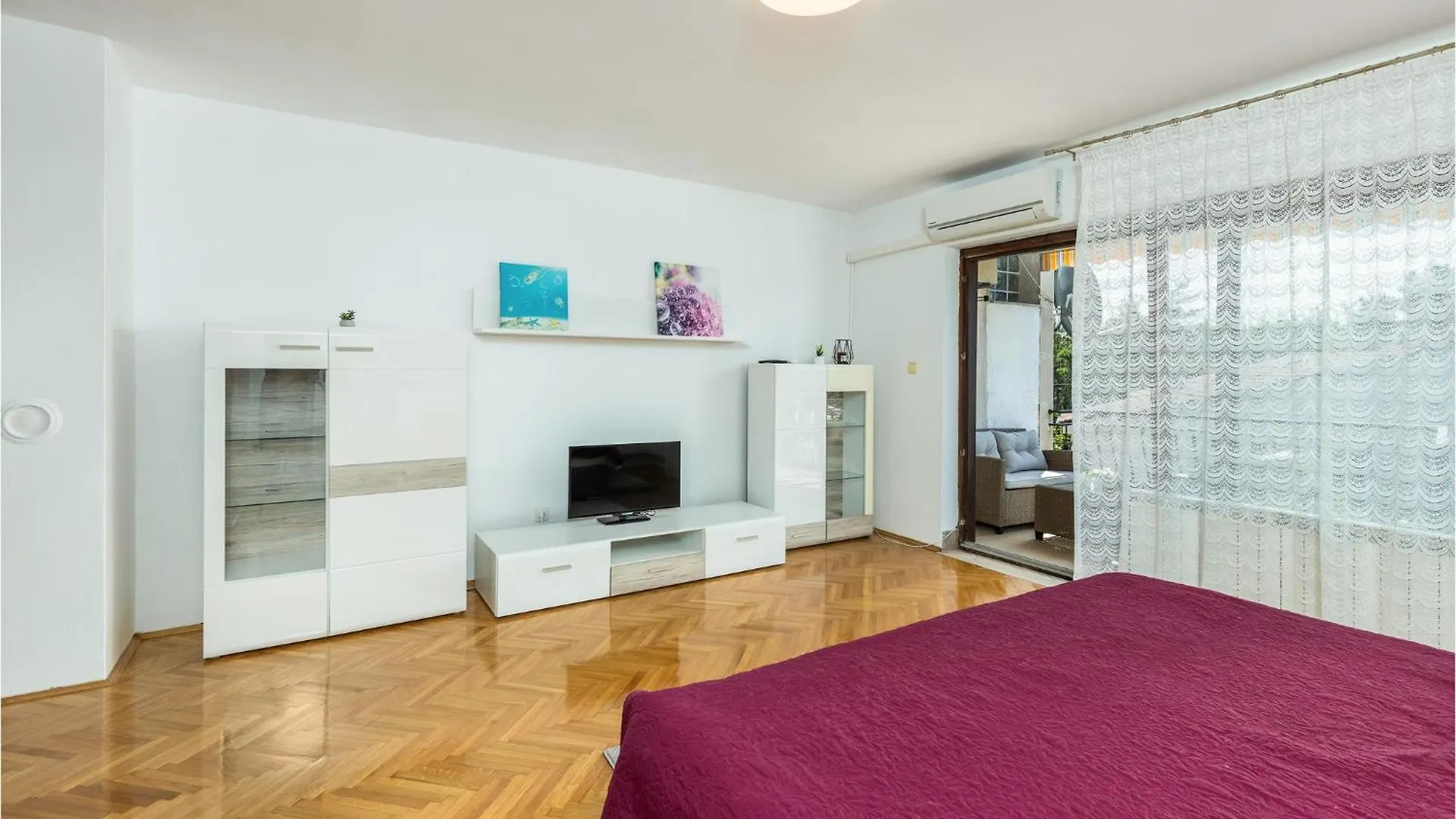1 Bedroom Nice Apartment In Rijeka 0*,